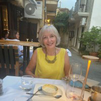 sue postlethwaite thumbnail